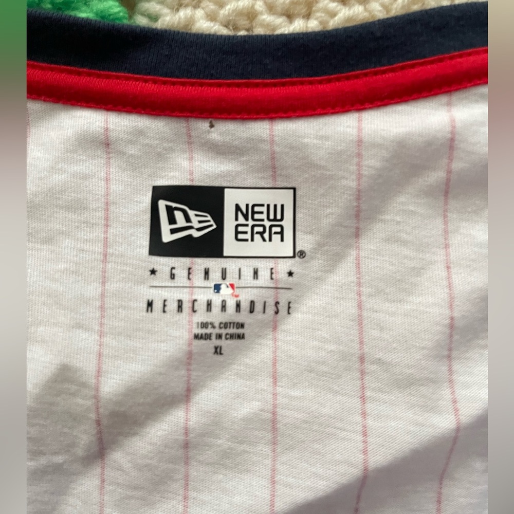 Women's Los Angeles Angels New Era Red Team Stripe T-Shirt. - Picture 4 of 9